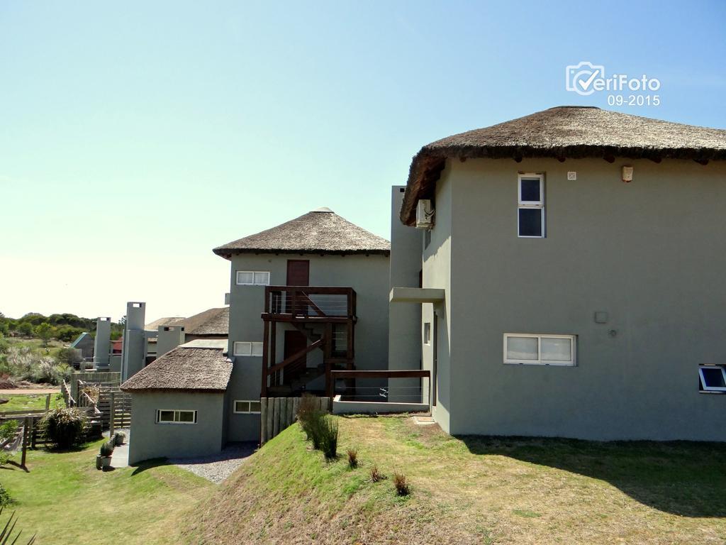 Aparthotel Balcones De Mar Punta Del Diablo Exterior foto