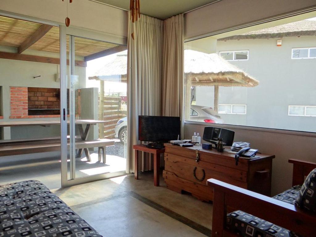 Aparthotel Balcones De Mar Punta Del Diablo Zimmer foto